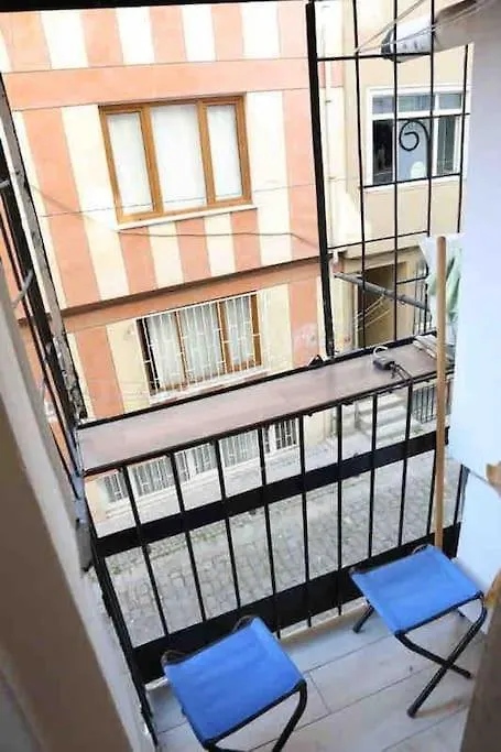 Cihangir Beyoglu Merkezi Konumda Istanbul Apartment